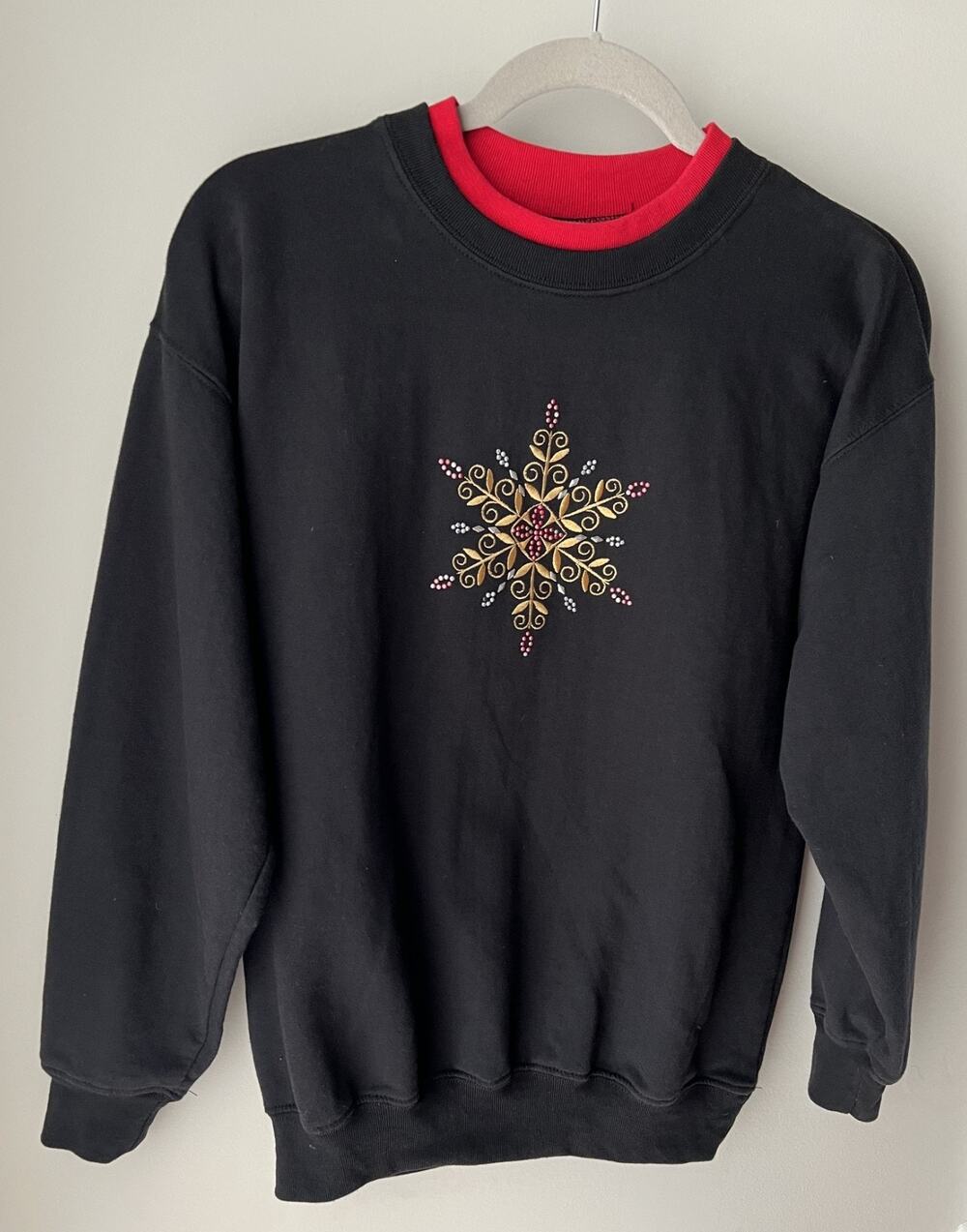 Vintage 90s M&C Christmas Snowflake Rhinestone Sweatshirt Womens S Grandmacore